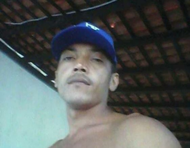 Homem é executado na porta de casa com tiro no peito em Campo Maior. Foto: reprodução  Homem é executado na porta de casa com tiro no peito em Campo Maior. Foto: reprodução