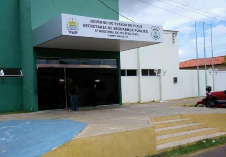 Criminosos fazem arrastão dentro da casa de idoso em Campo Maior. Foto: reprodução  Criminosos fazem arrastão dentro da casa de idoso em Campo Maior. Foto: reprodução