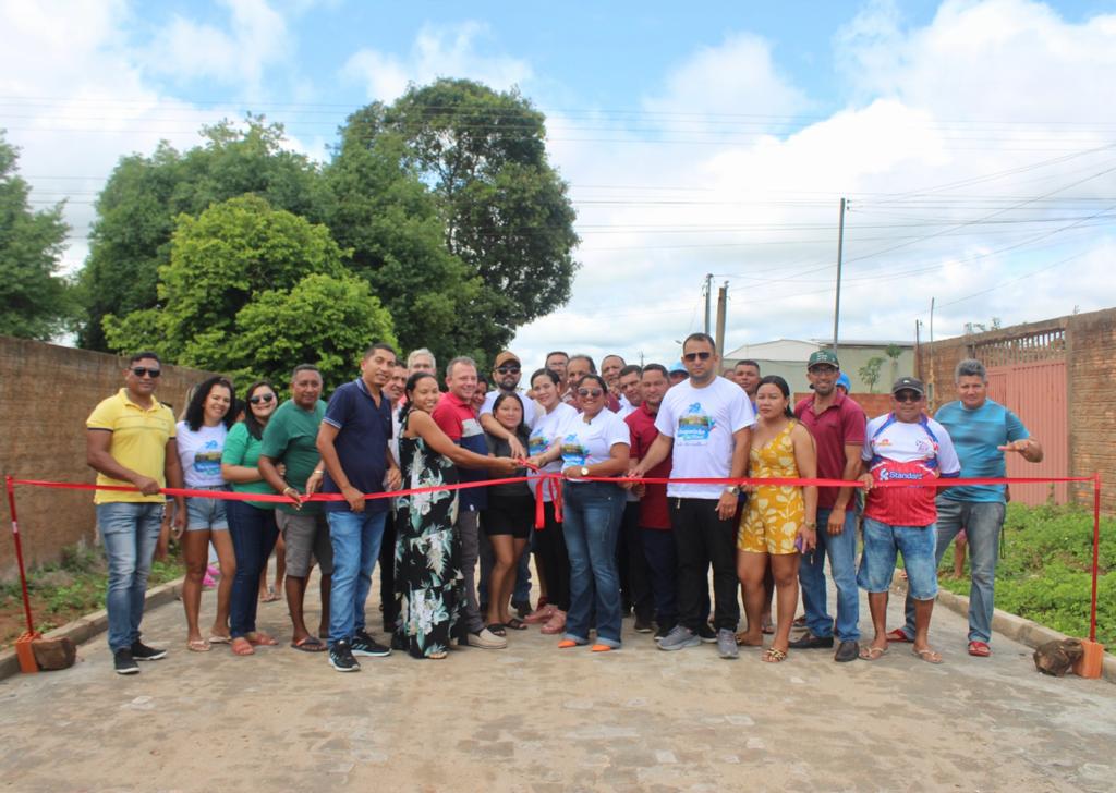 Prefeita Genir comera 29 anos de Boqueirão com inauguração de obras / Foto: ASCOM Prefeita Genir comera 29 anos de Boqueirão com inauguração de obras / Foto: ASCOM
